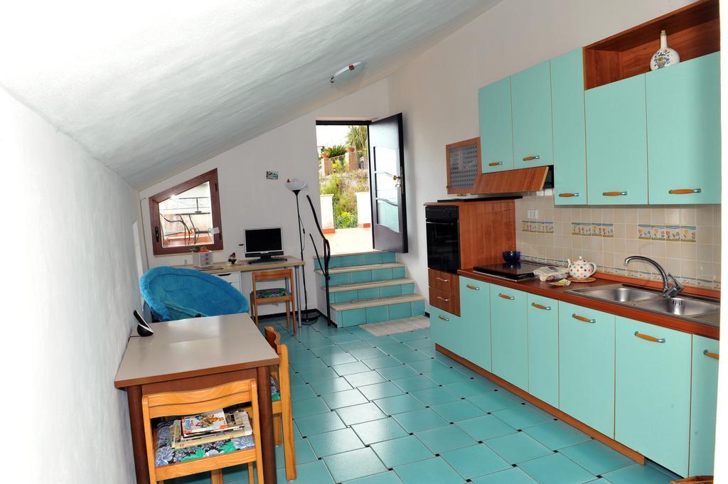 Domus Antonina Apartment Vietri sul Mare Room photo